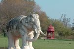 Elefánt szobor Krisna-völgyben